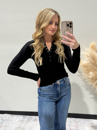 The Henley Basic Long Sleeve *Black