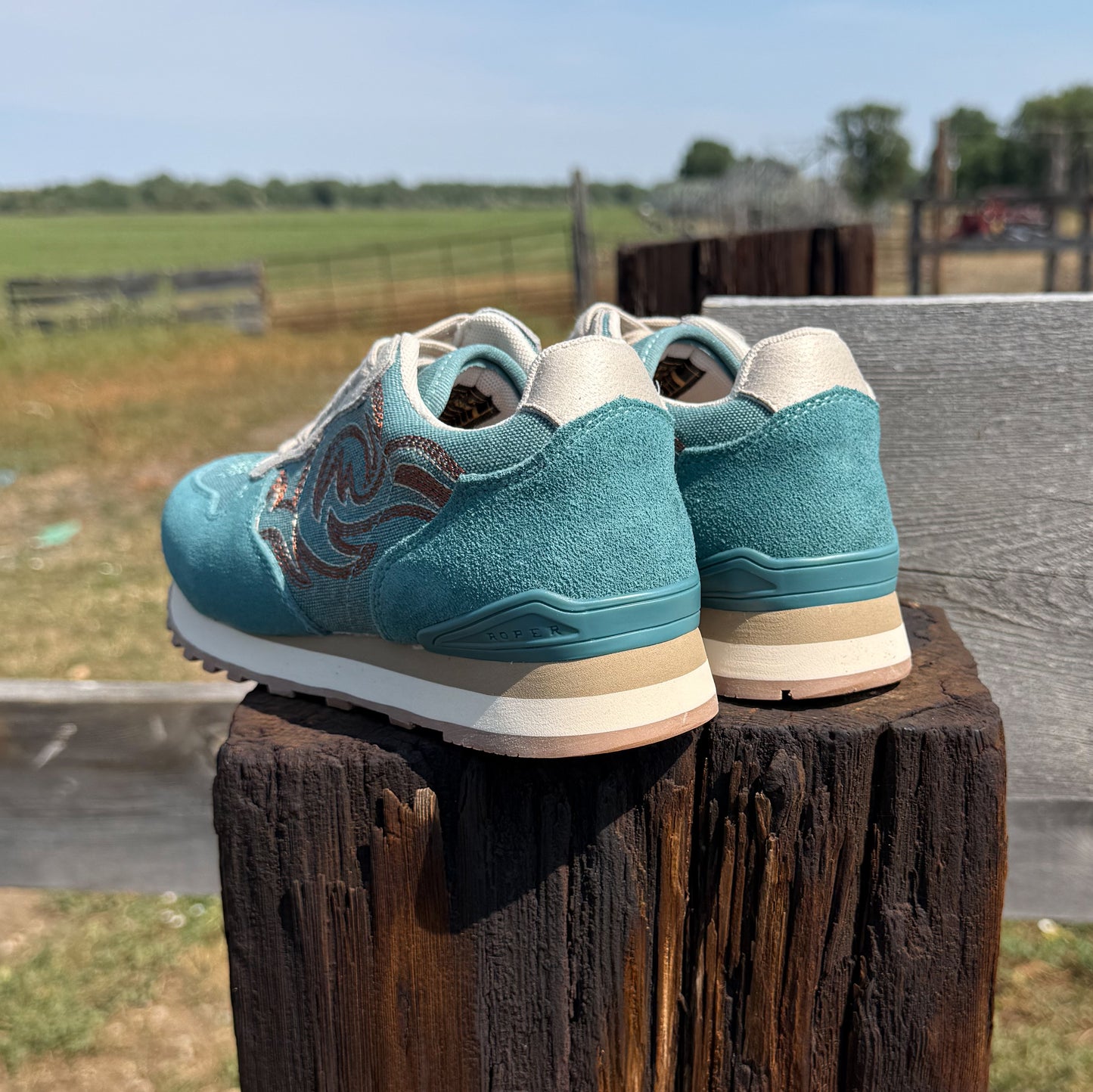 The Western Tennis Shoes *Turquoise