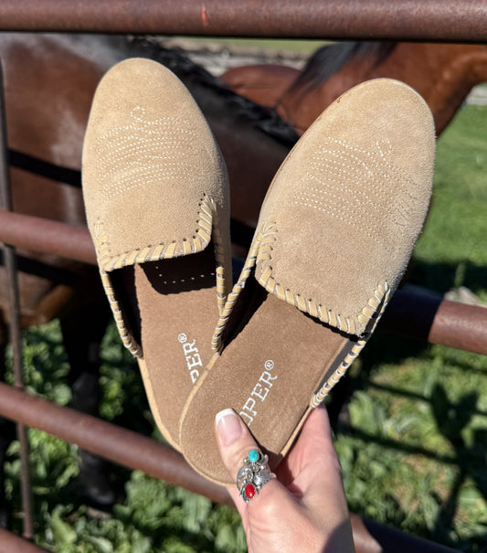 The Boot Stitch Mule *Tan
