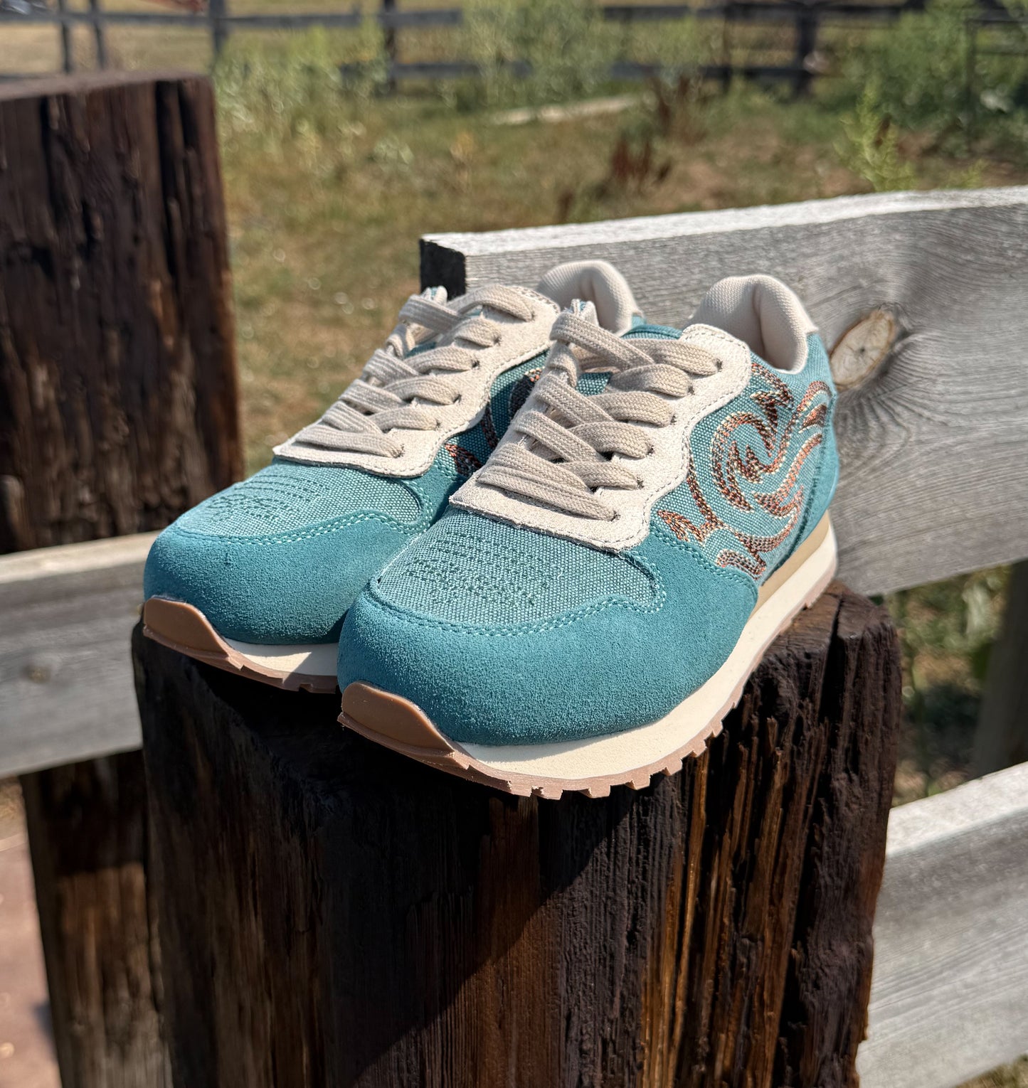The Western Tennis Shoes *Turquoise
