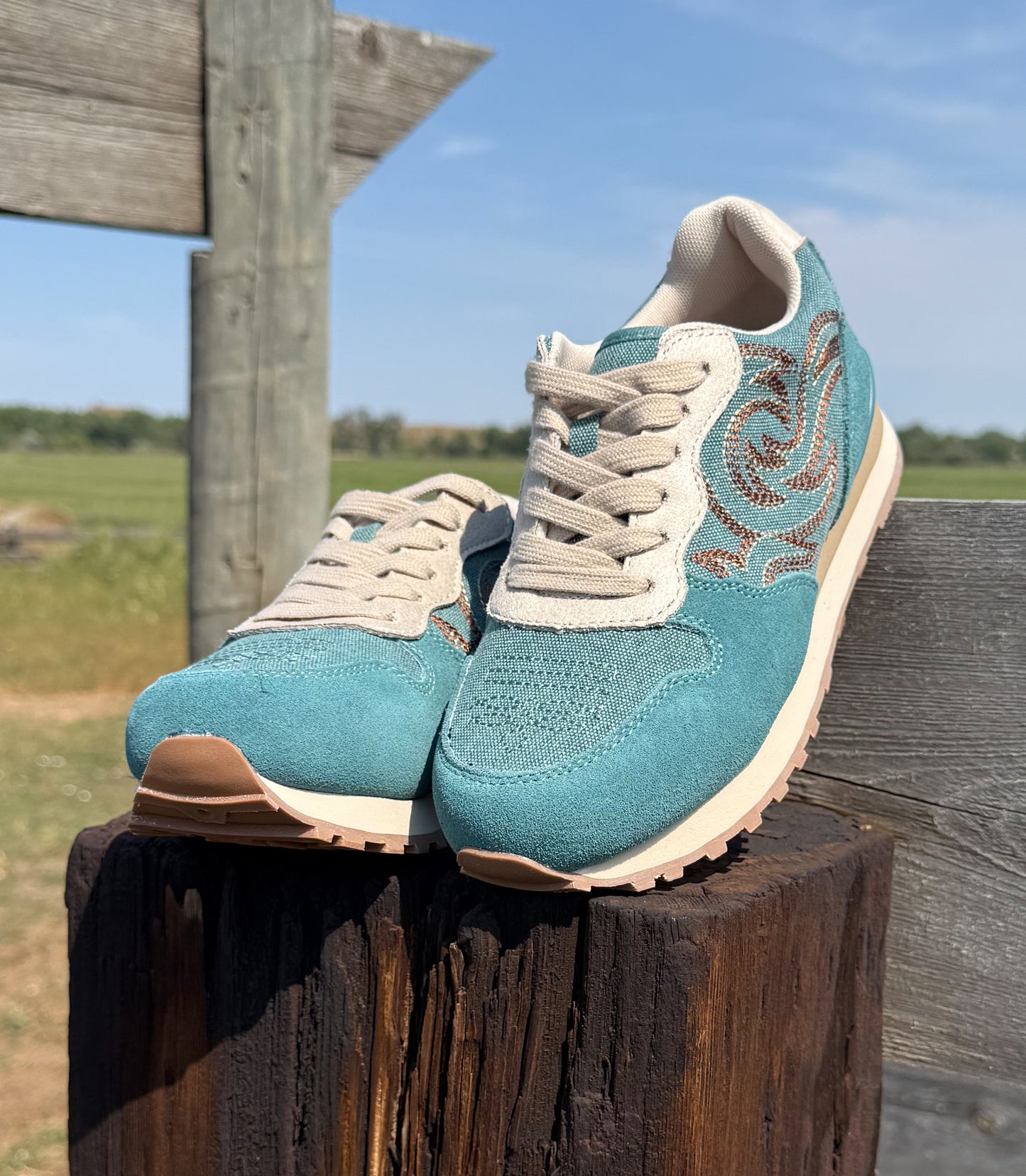 The Western Tennis Shoes *Turquoise