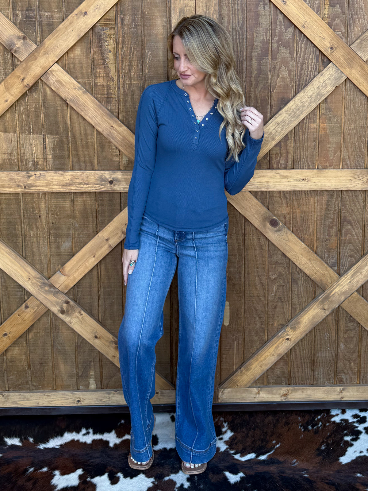 The Henley Basic Long Sleeve *Ocean Blue