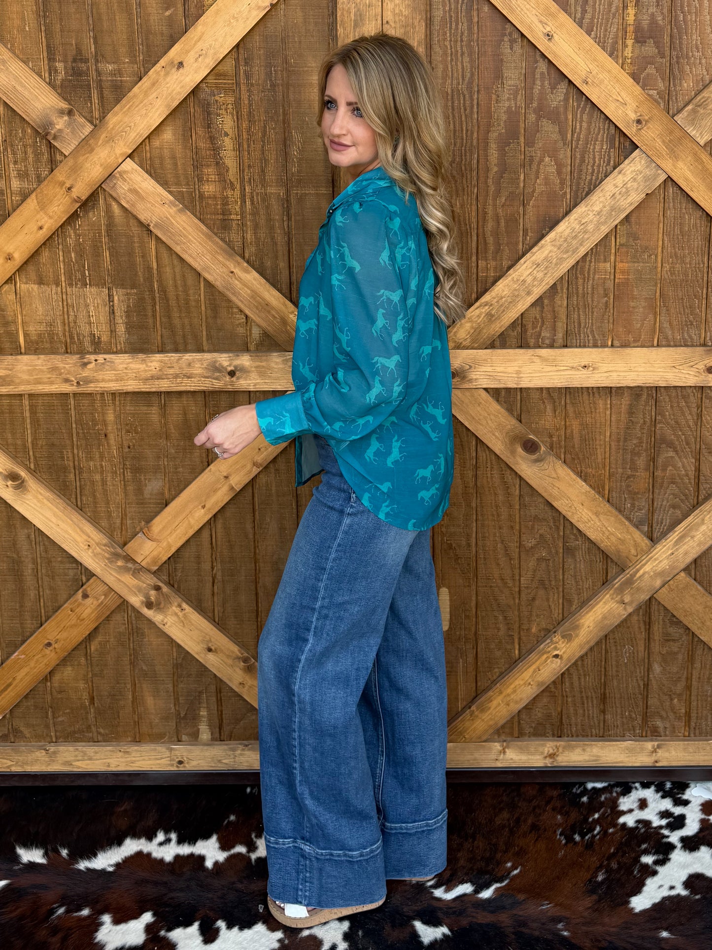 Turquoise Horse Pearl Snap Top