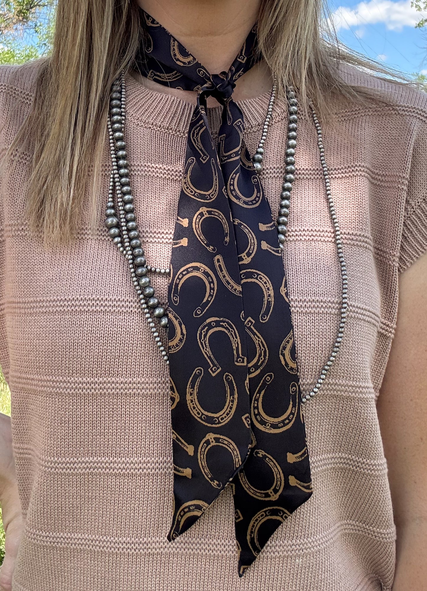 Black & Tan Horseshoe Silk Twilly