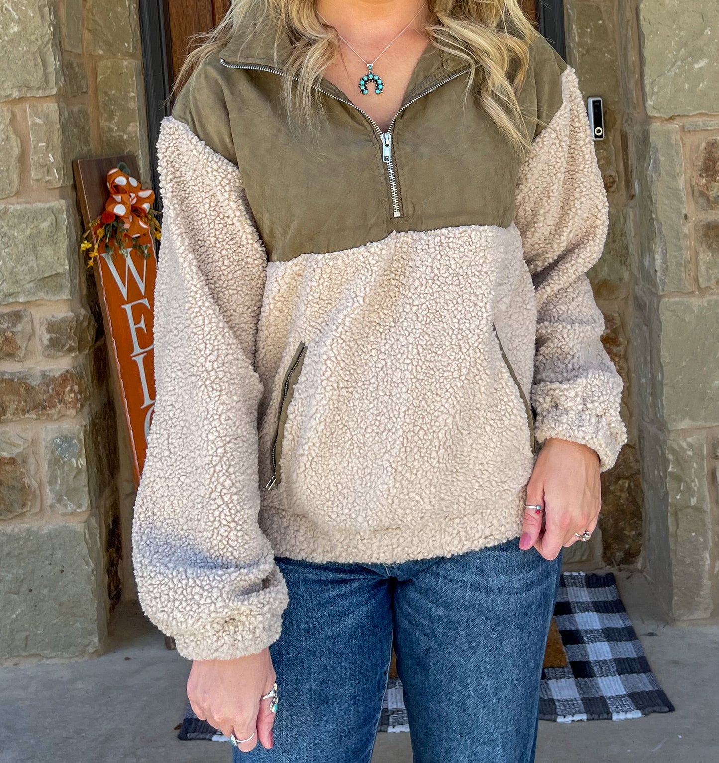 Mountain Range Sherpa Pullover