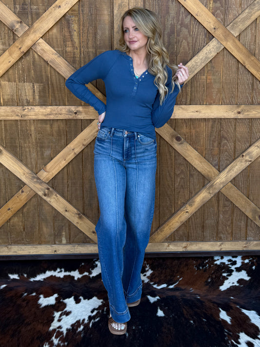 The Henley Basic Long Sleeve *Ocean Blue