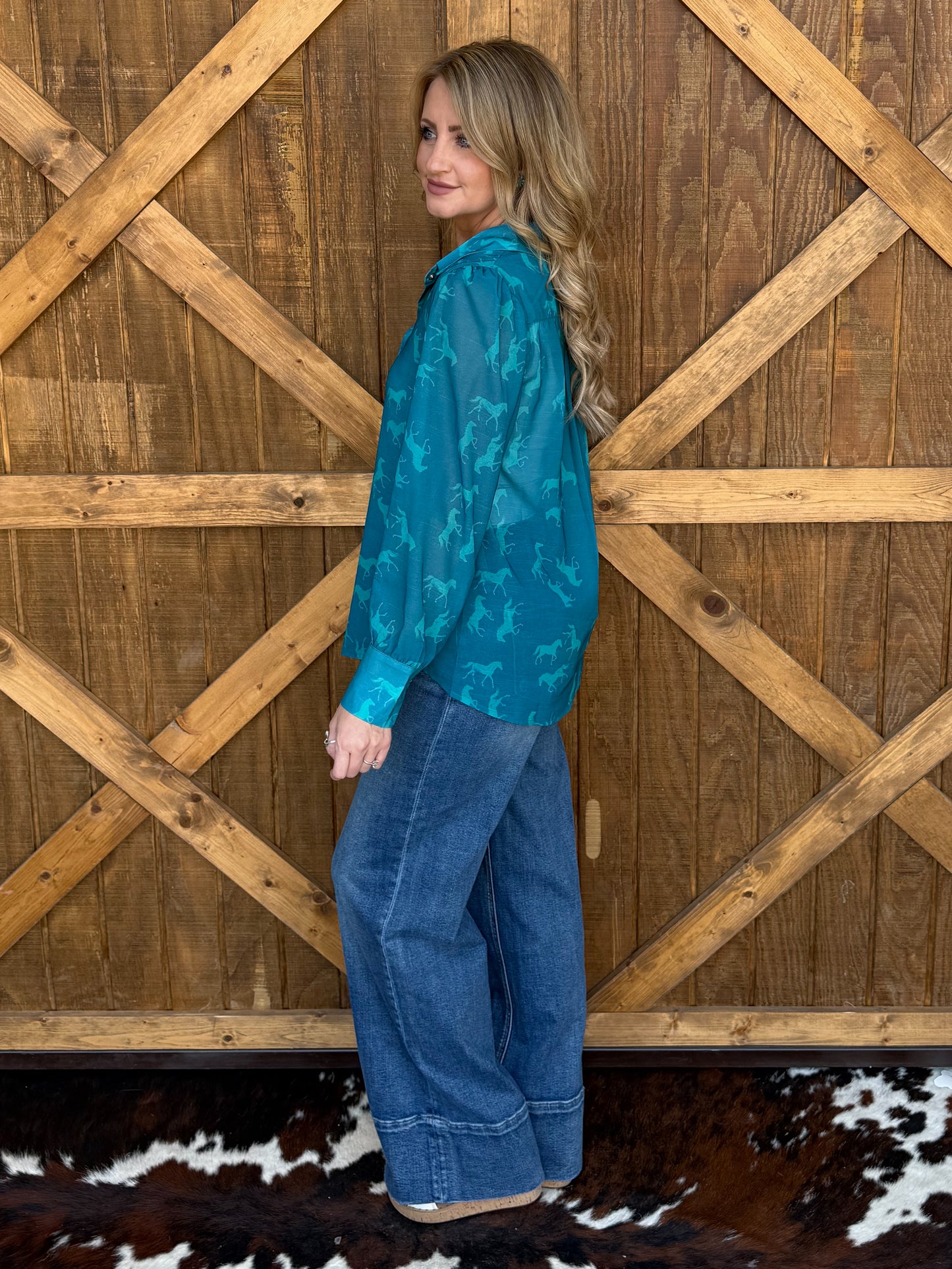 Turquoise Horse Pearl Snap Top