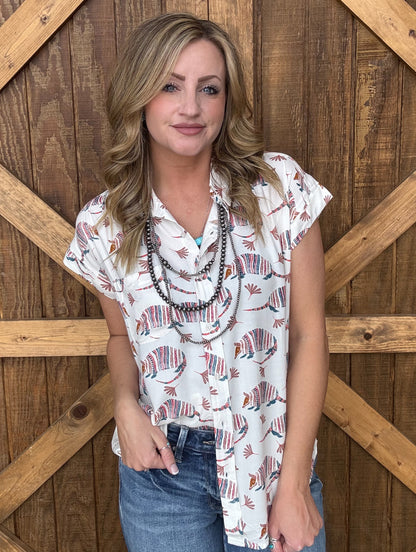 The Dillo Button-Up Top