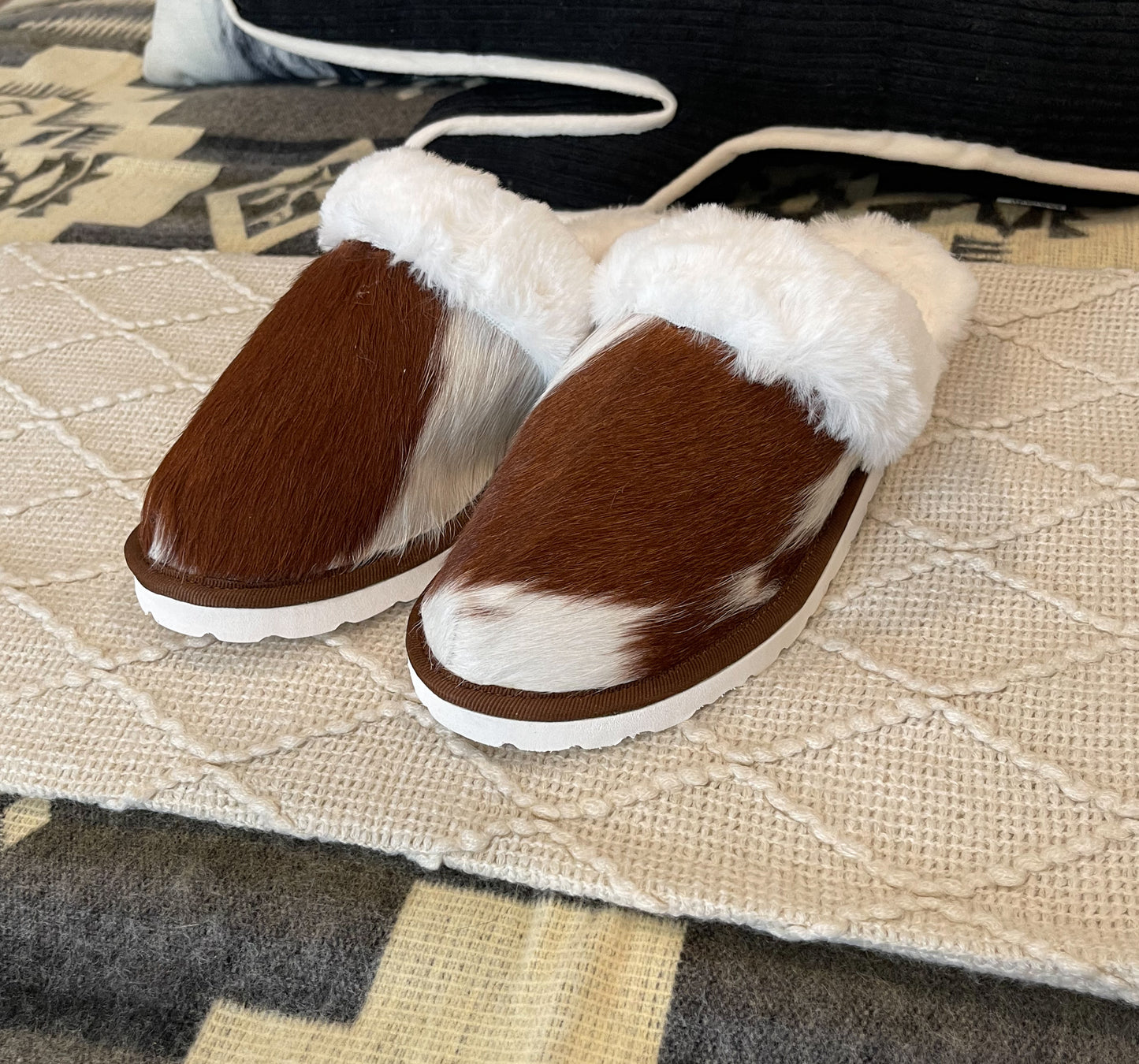 Cowhide Myra Slippers {Brown & White}