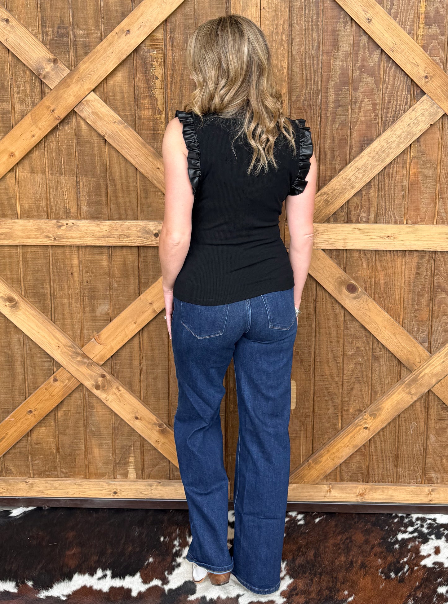 The Betty Top *Black