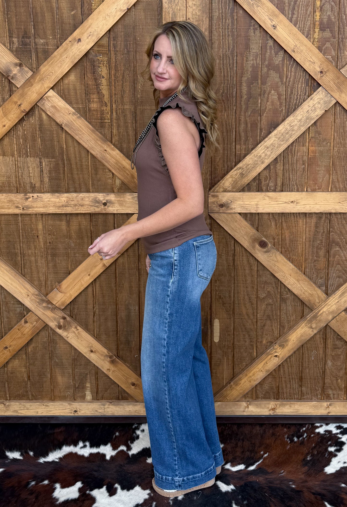 The Betty Top *Mocha