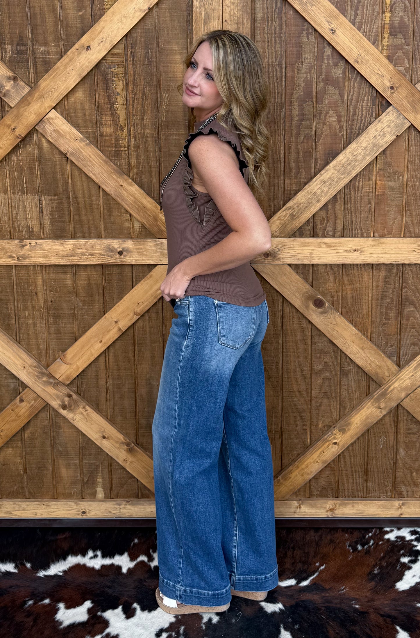 The Betty Top *Mocha