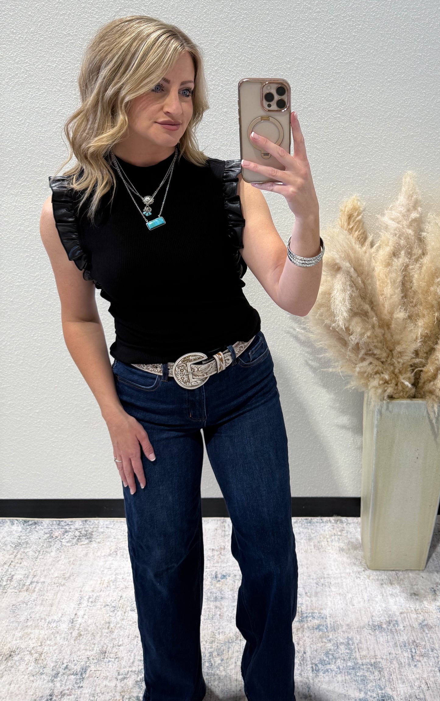 The Betty Top *Black