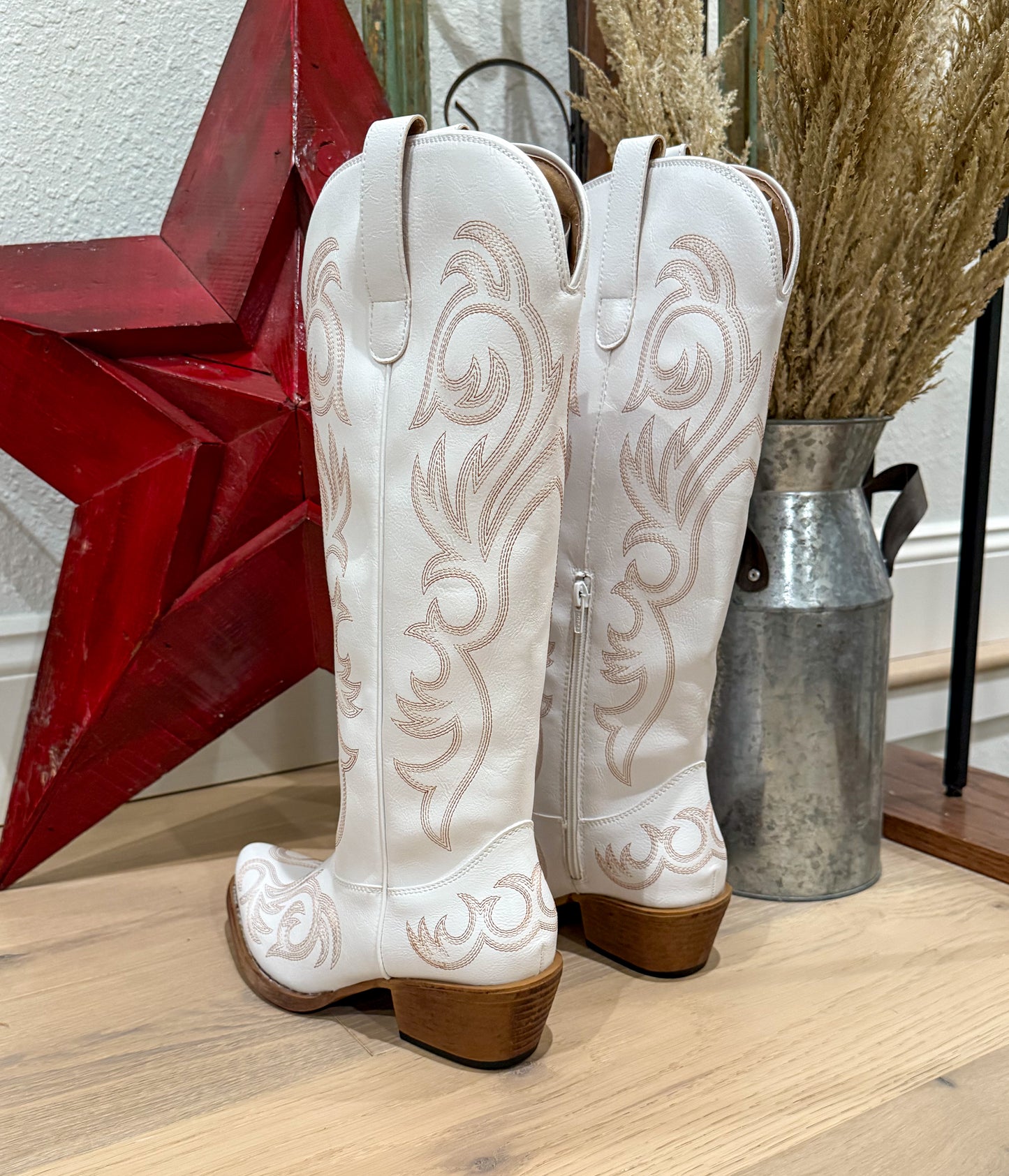 Ryder White Boots