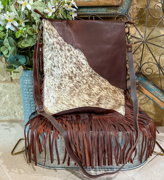 The Georgetown Crossbody