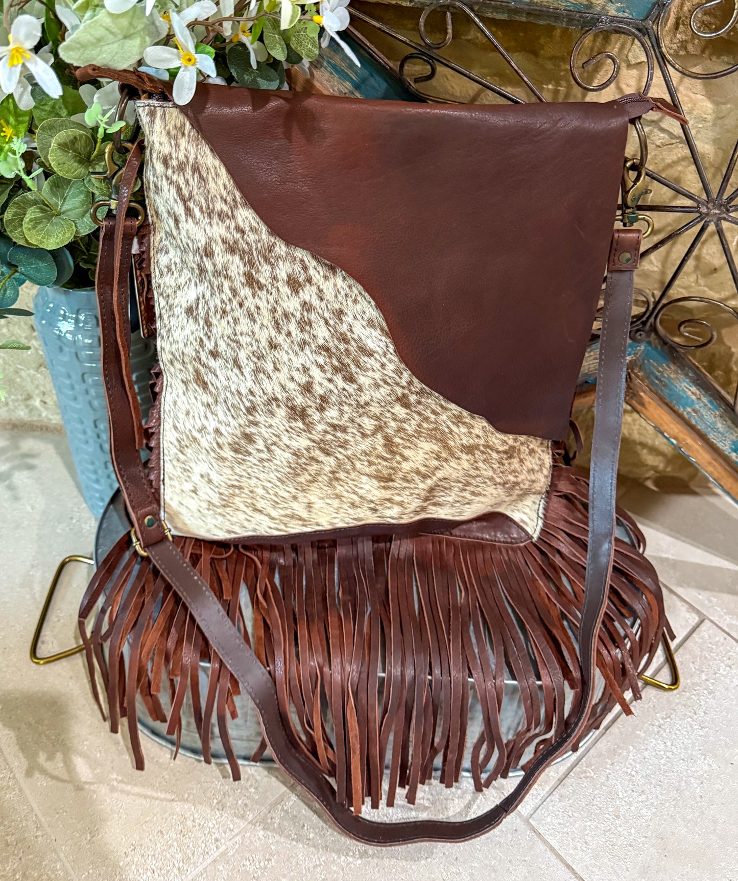 The Georgetown Crossbody