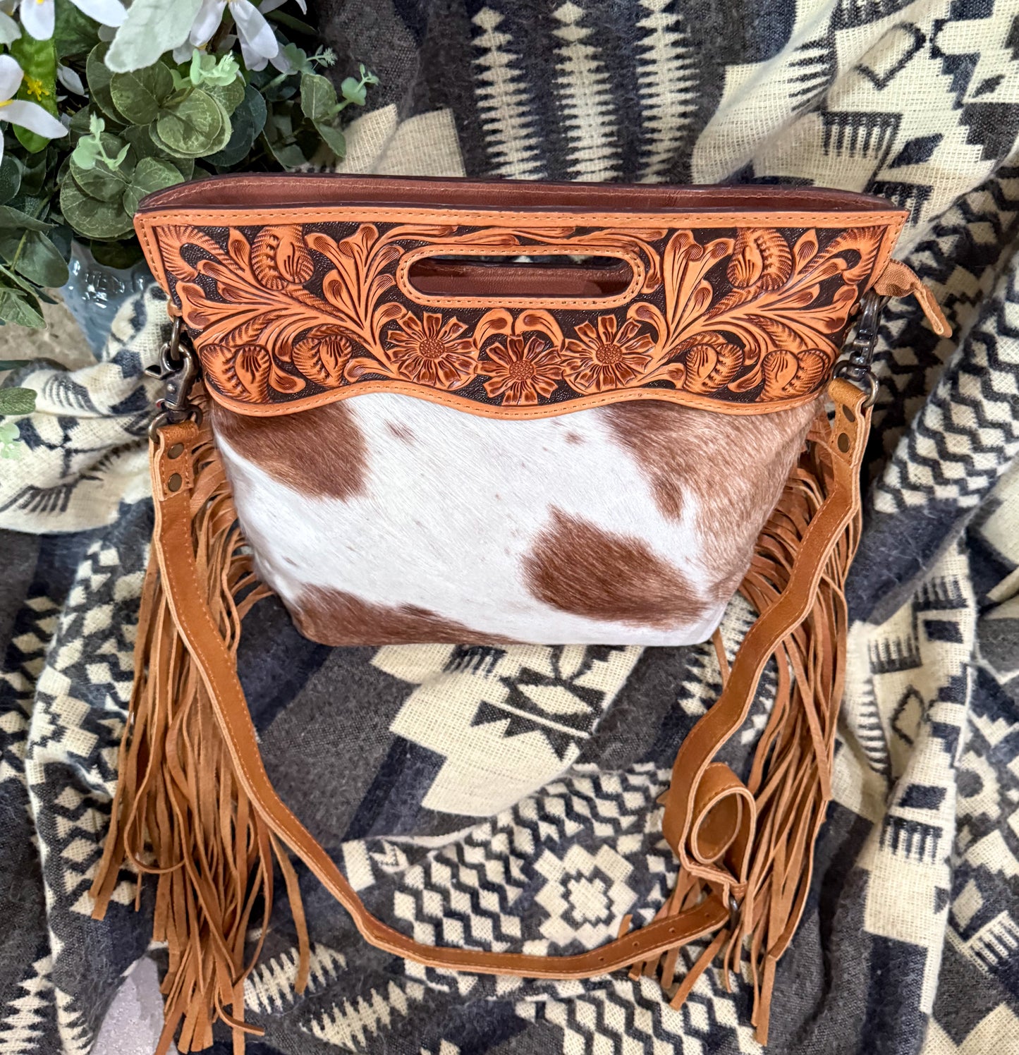 The Calgary Crossbody