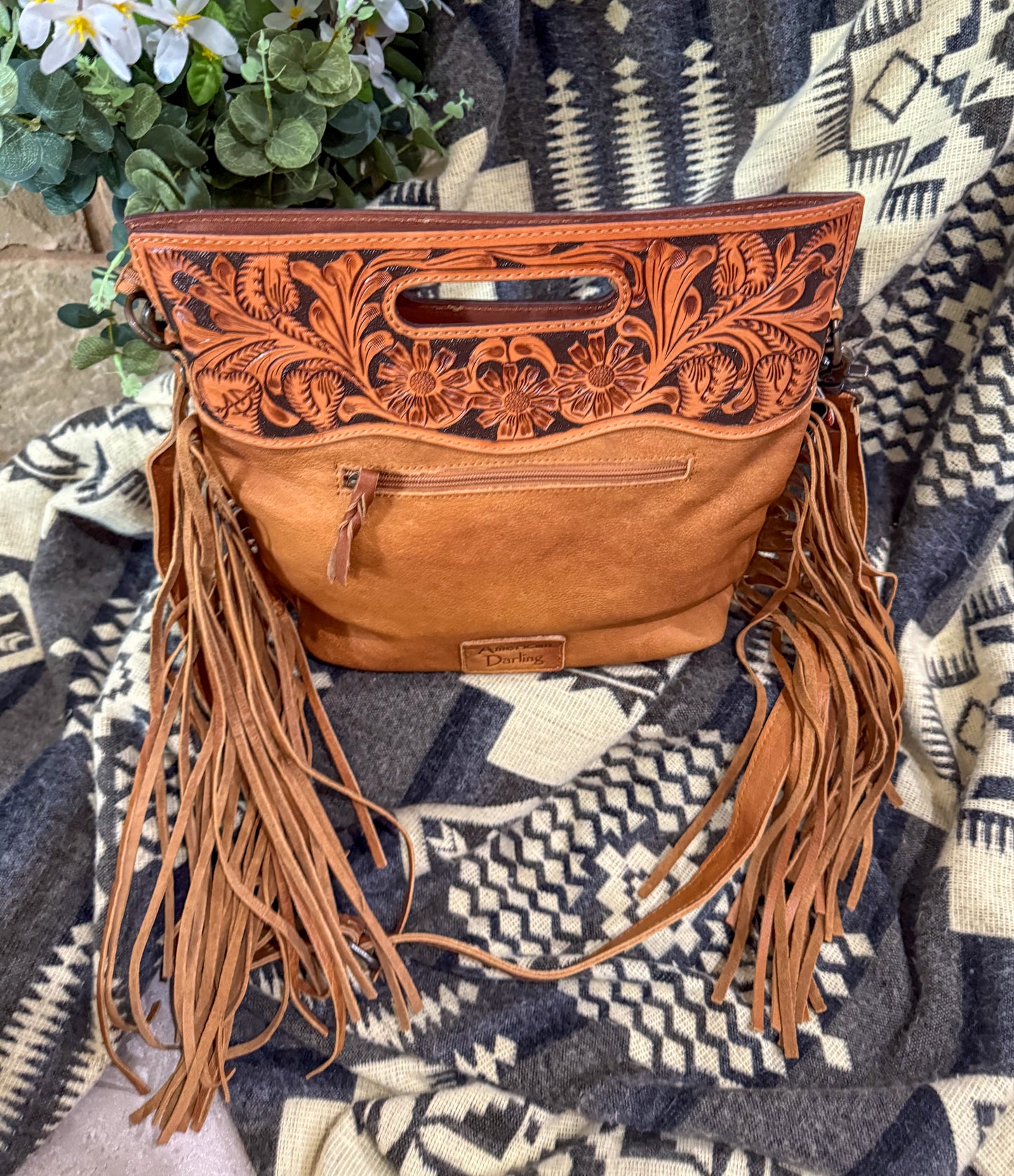 The Calgary Crossbody