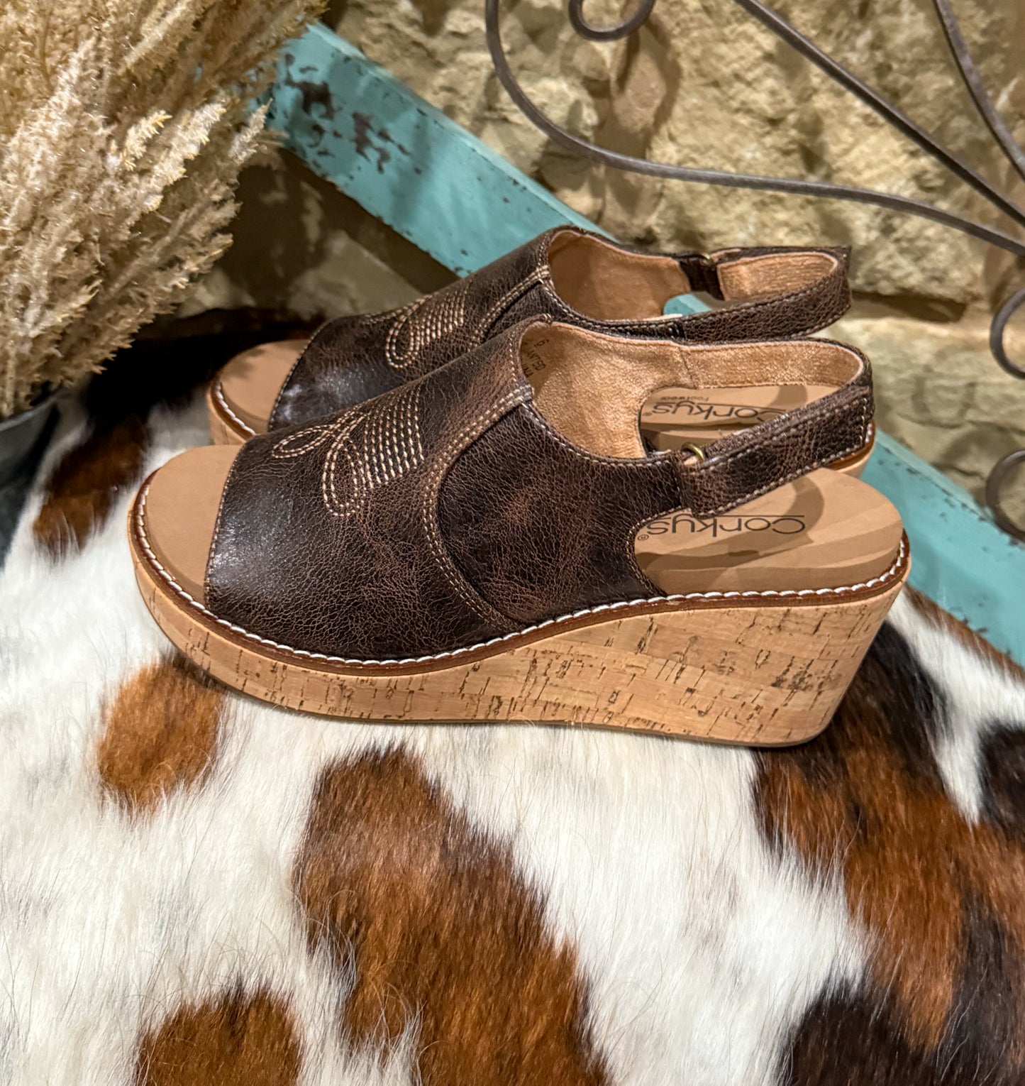 Most Wanted Corkys Wedges *Espresso