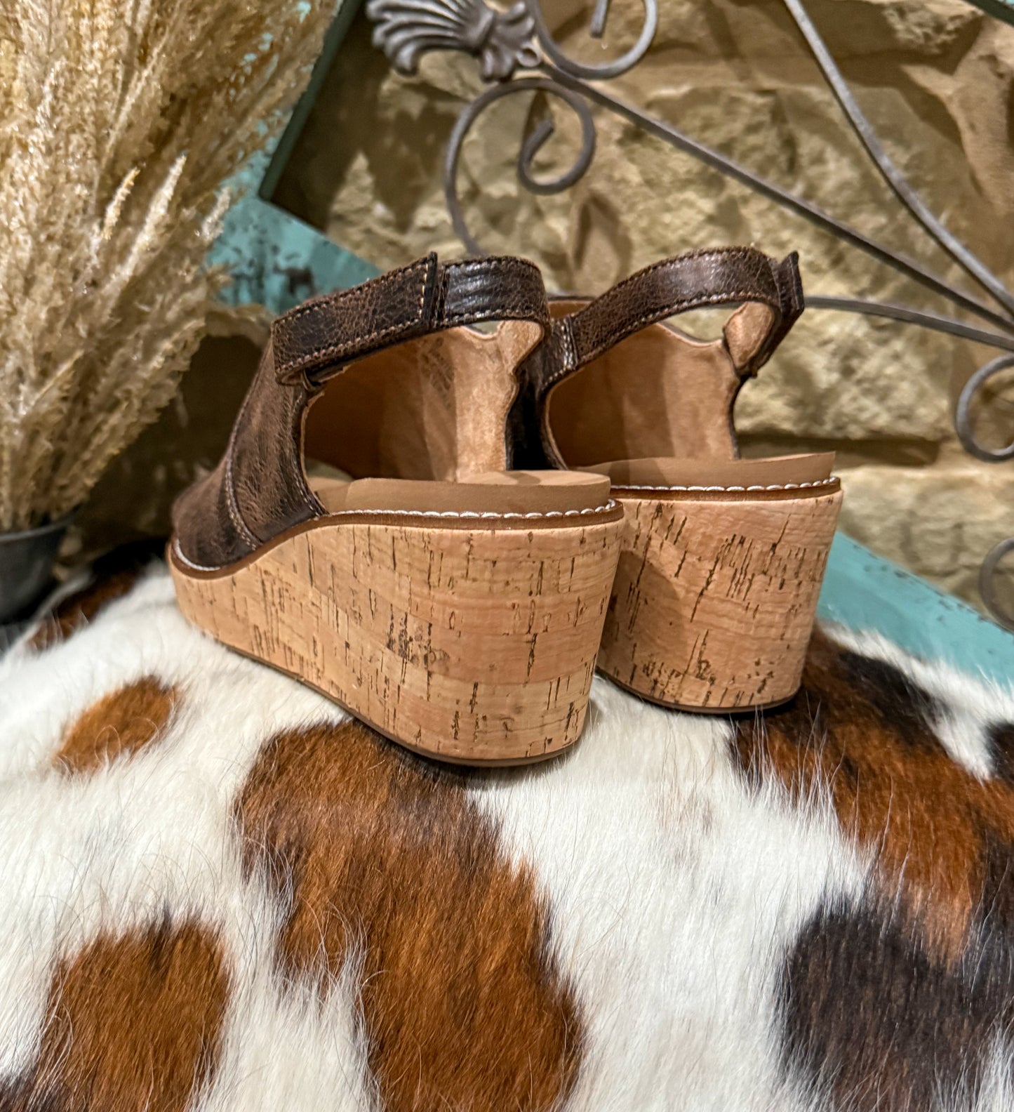Most Wanted Corkys Wedges *Espresso