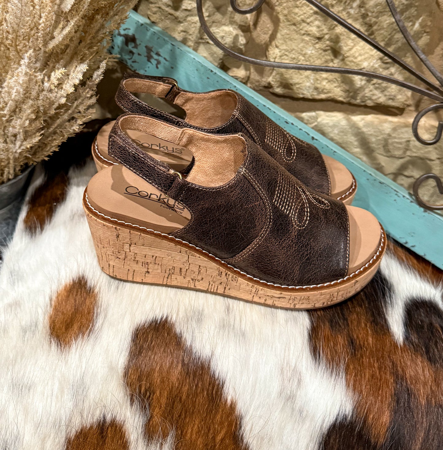 Most Wanted Corkys Wedges *Espresso