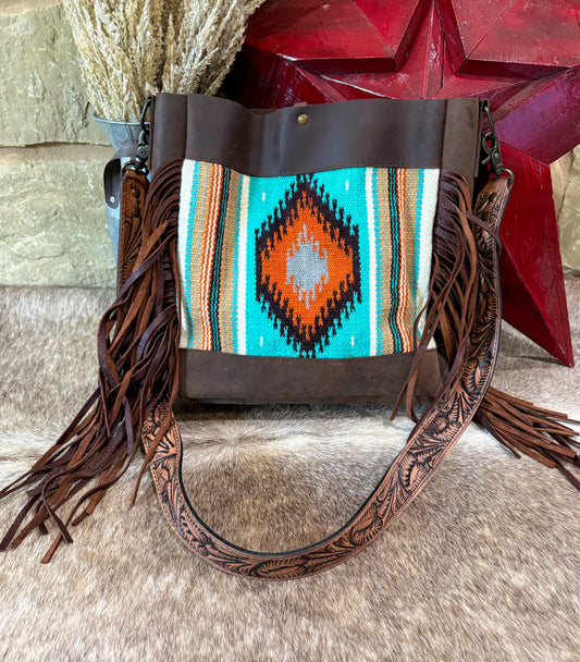 The Elko Crossbody