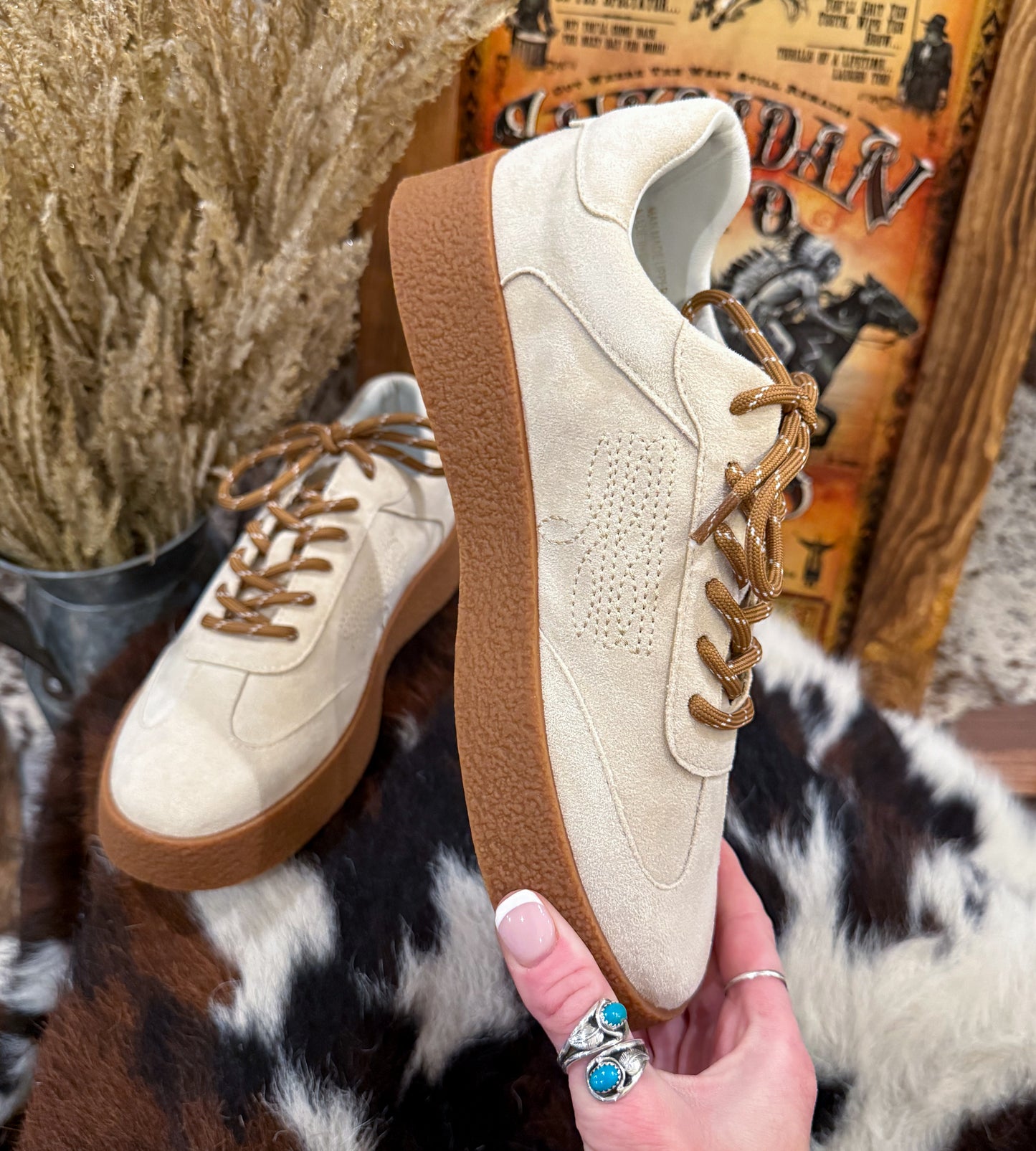Dakota Boot Stitch Sneakers
