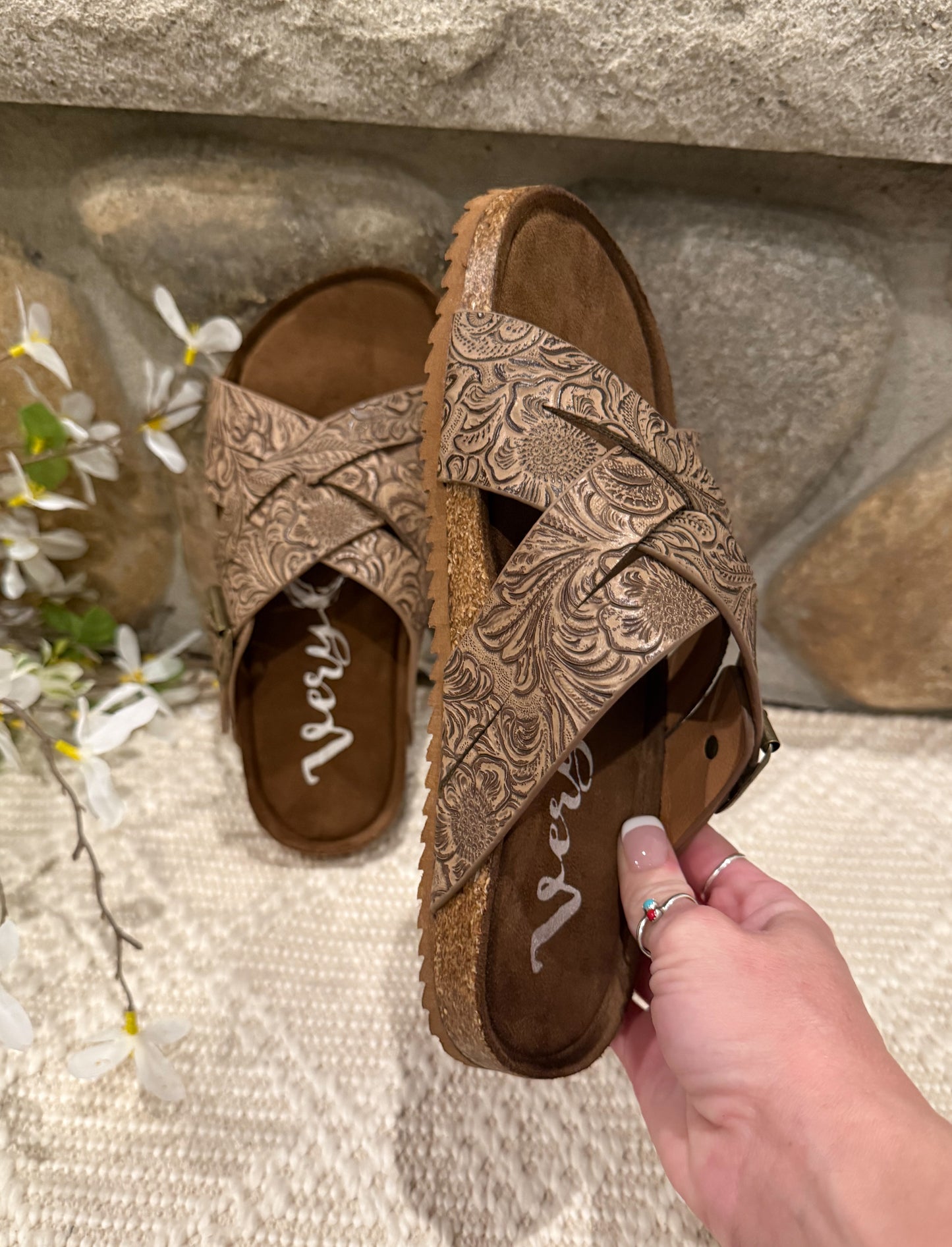 Jada Sandals *Brown
