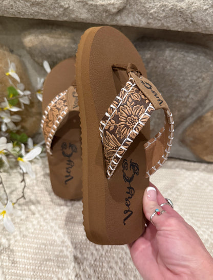 Pamela Sandals *Tan