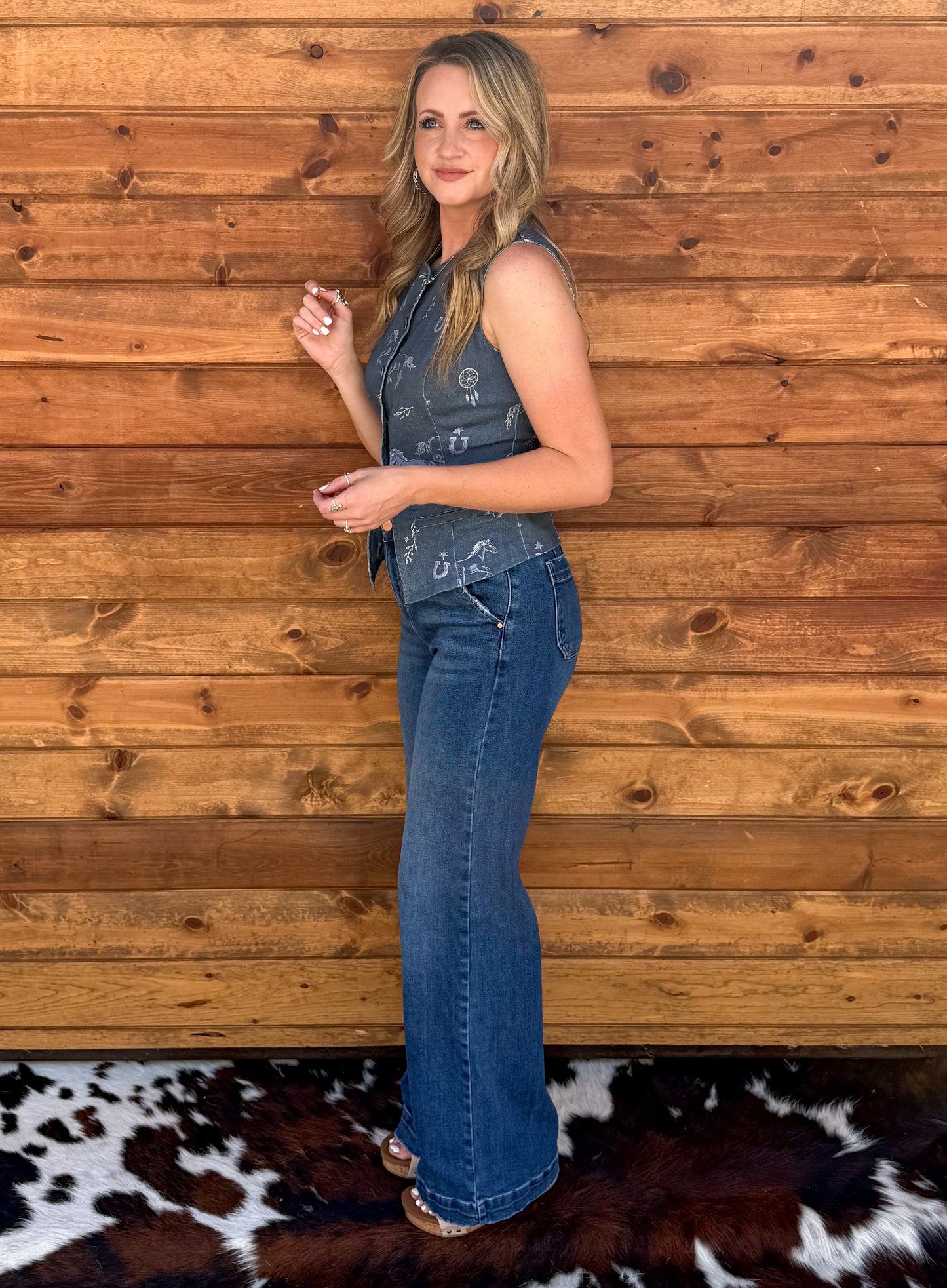 Free Horses Button-Up Tank