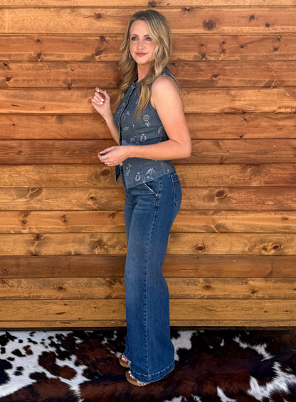 Free Horses Button-Up Tank