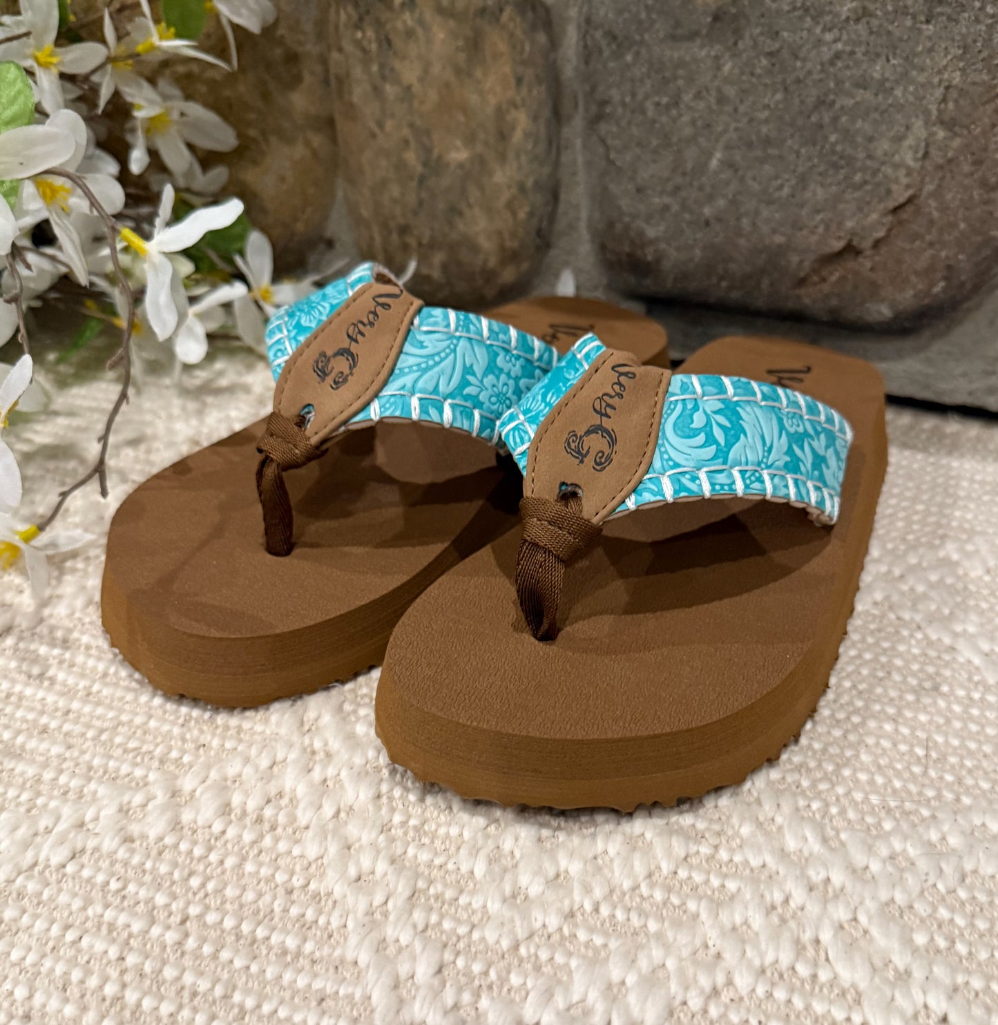 Pamela Sandals *Turquoise