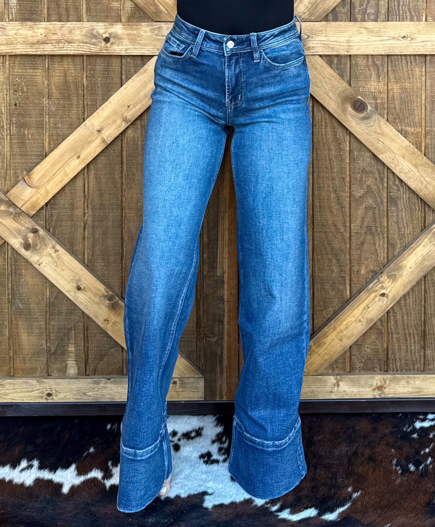 The Carly Vervet Jeans