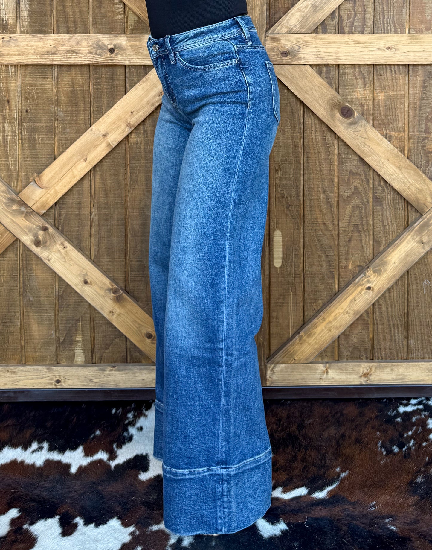 The Carly Vervet Jeans