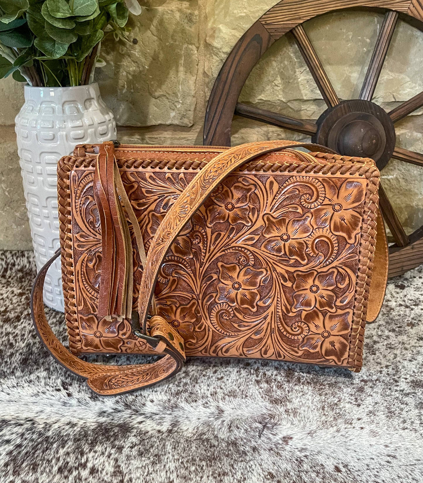 The Sheridan Crossbody