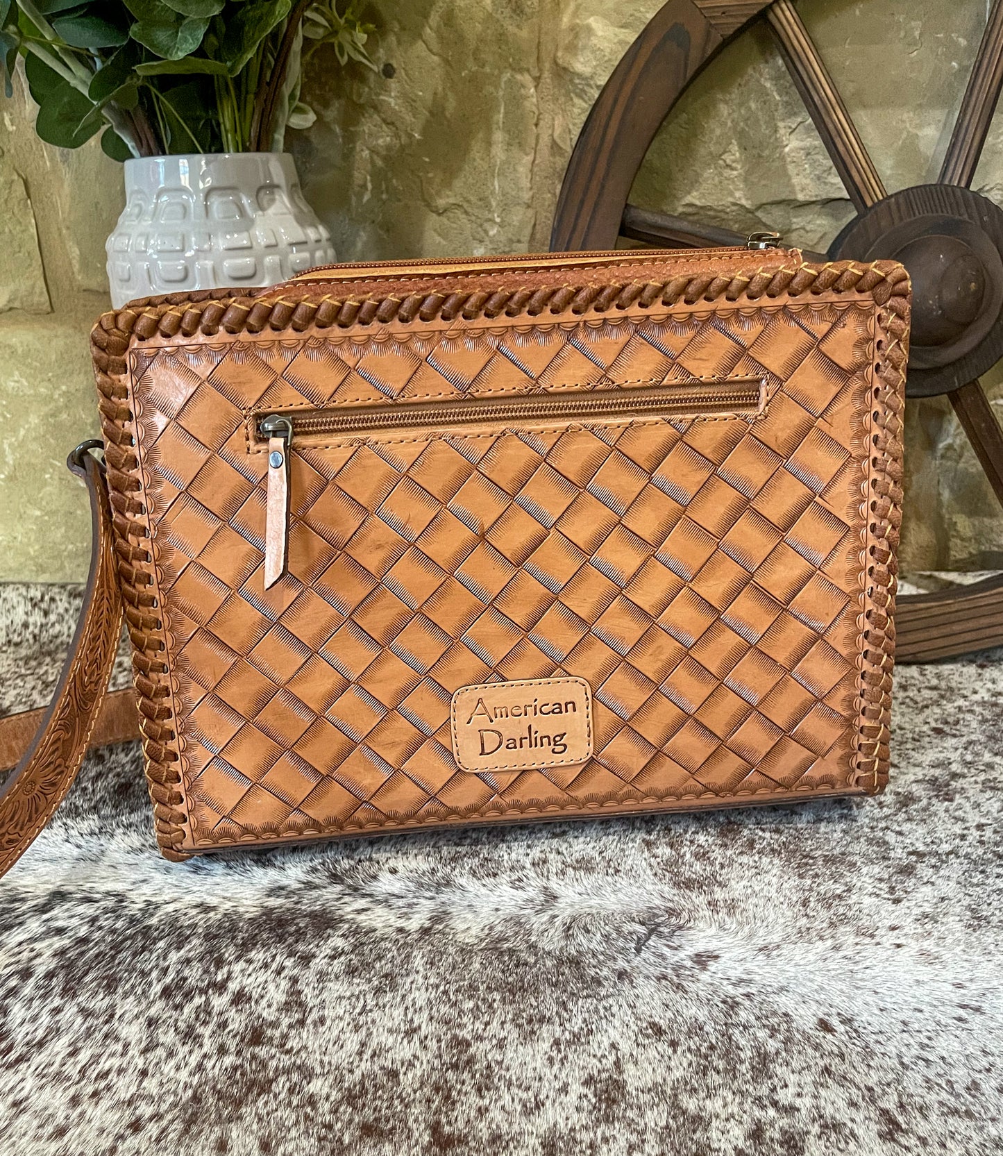 The Sheridan Crossbody