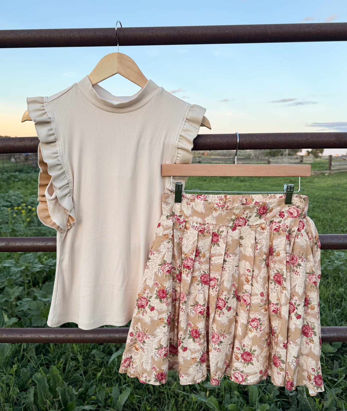 Antique Saddle Skirt