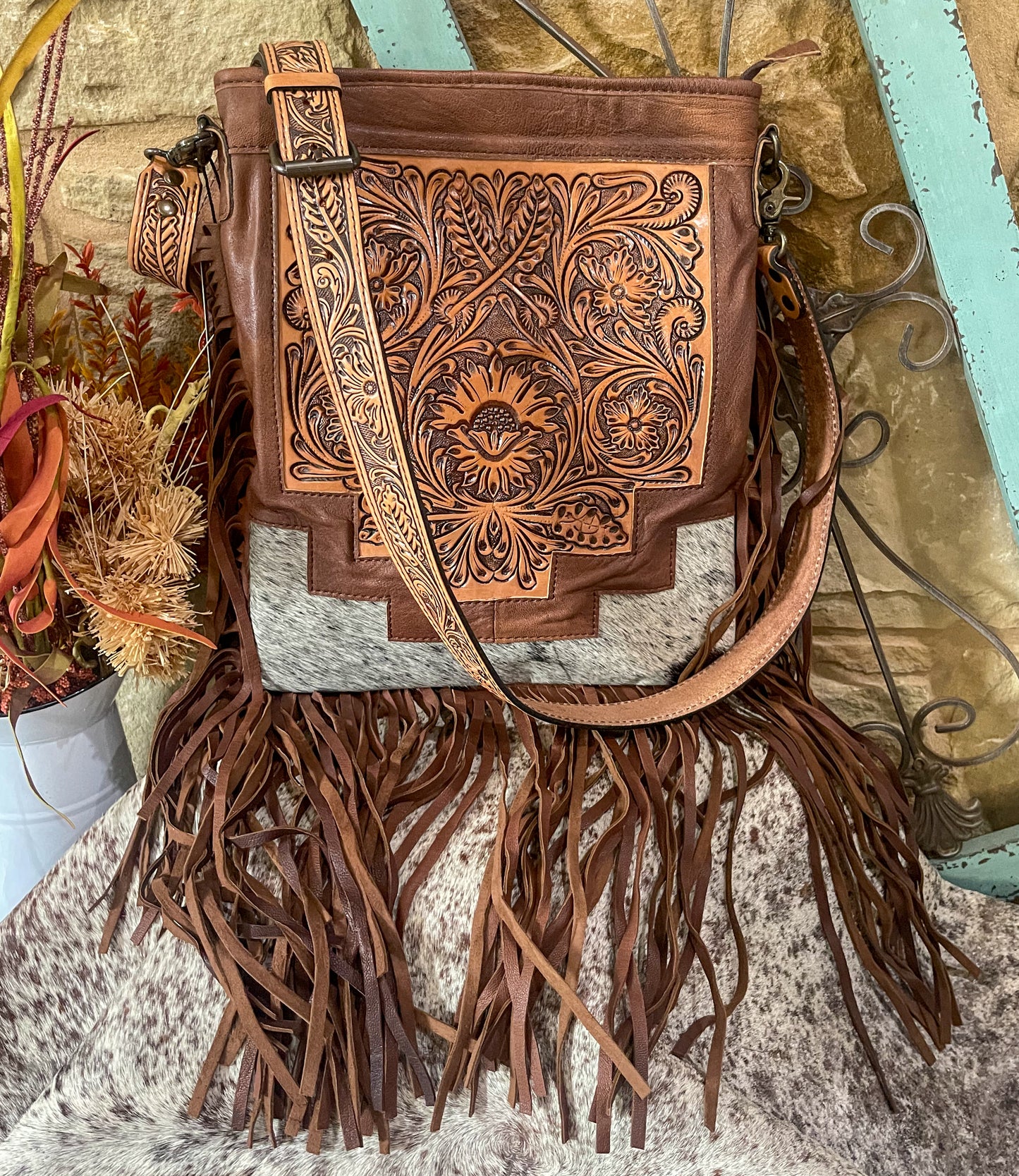 The Fort Worth Crossbody