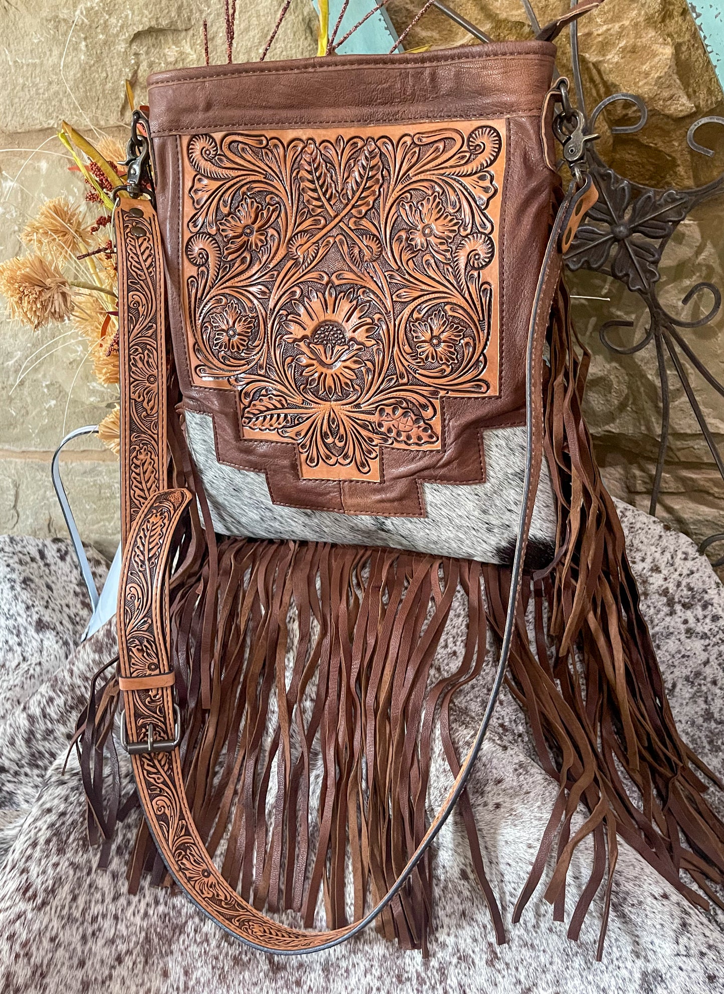 The Fort Worth Crossbody