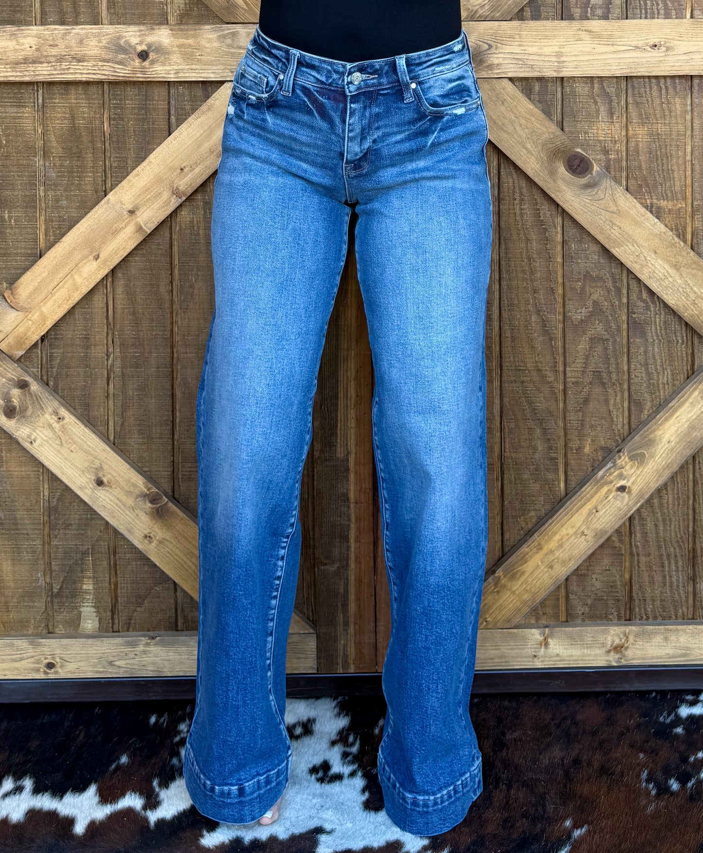 The Daphne Petra Jeans