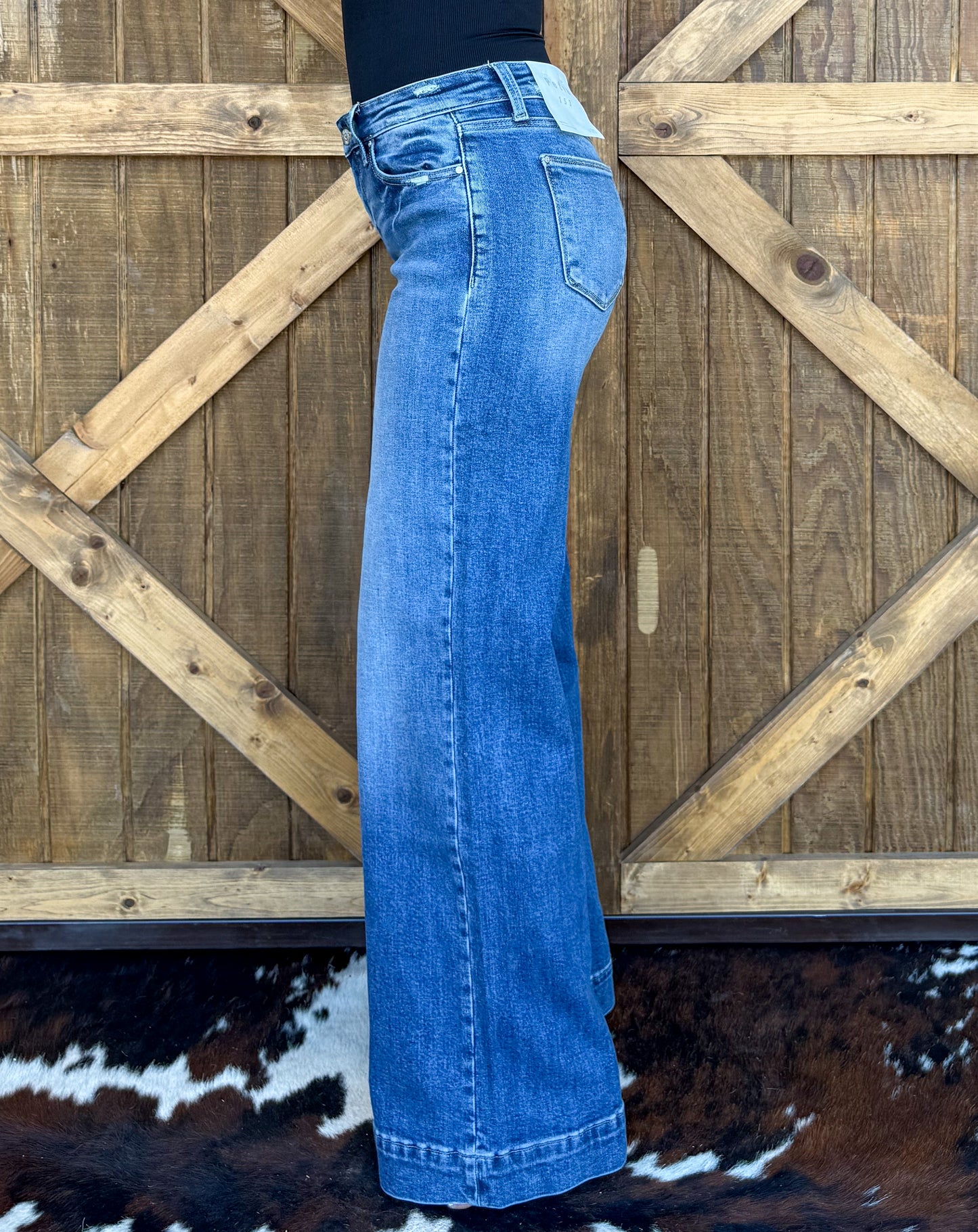 The Daphne Petra Jeans
