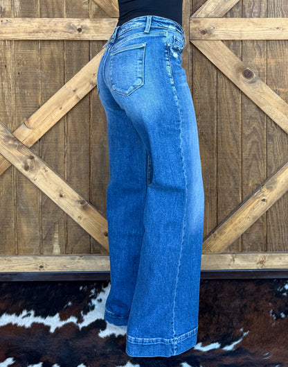 The Daphne Petra Jeans