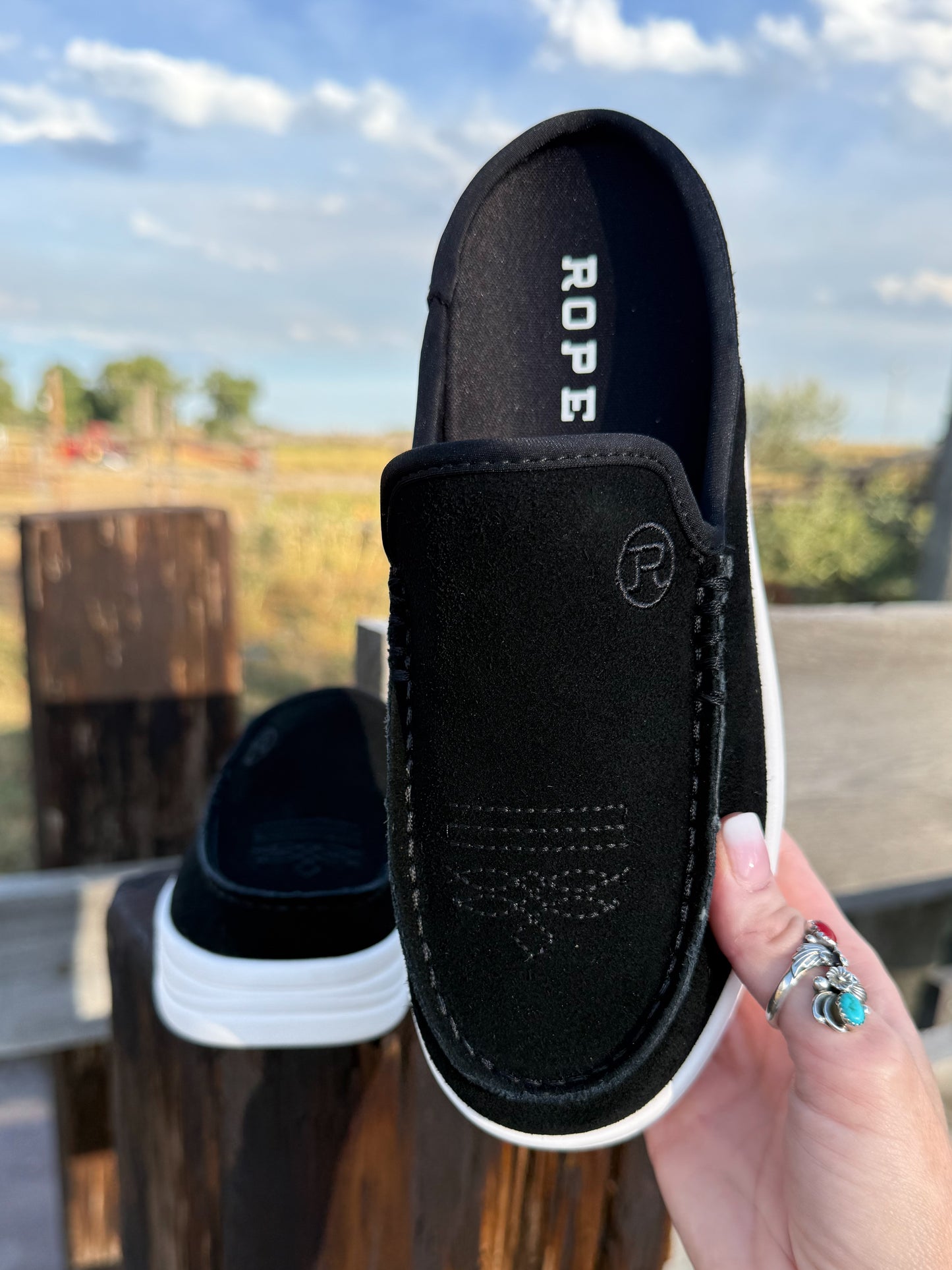 The Cowgirl Mule Slip-Ons *Black