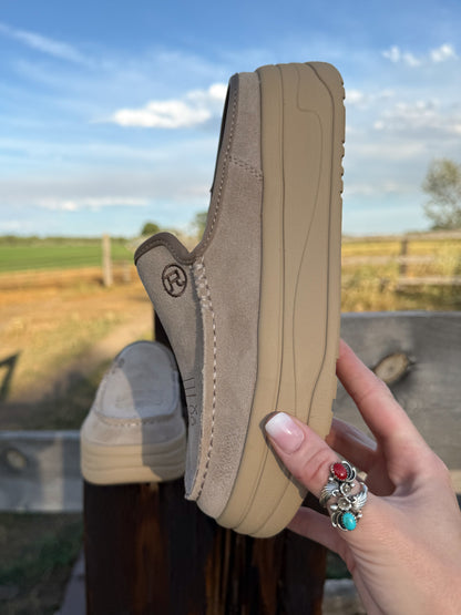 The Cowgirl Mule Slip-Ons *Tan