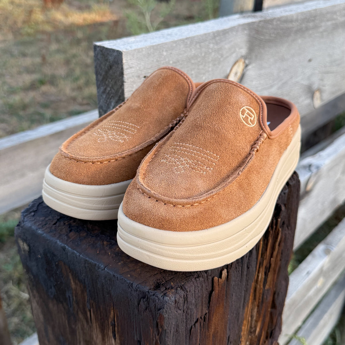 The Cowgirl Mule Slip-Ons *Brown