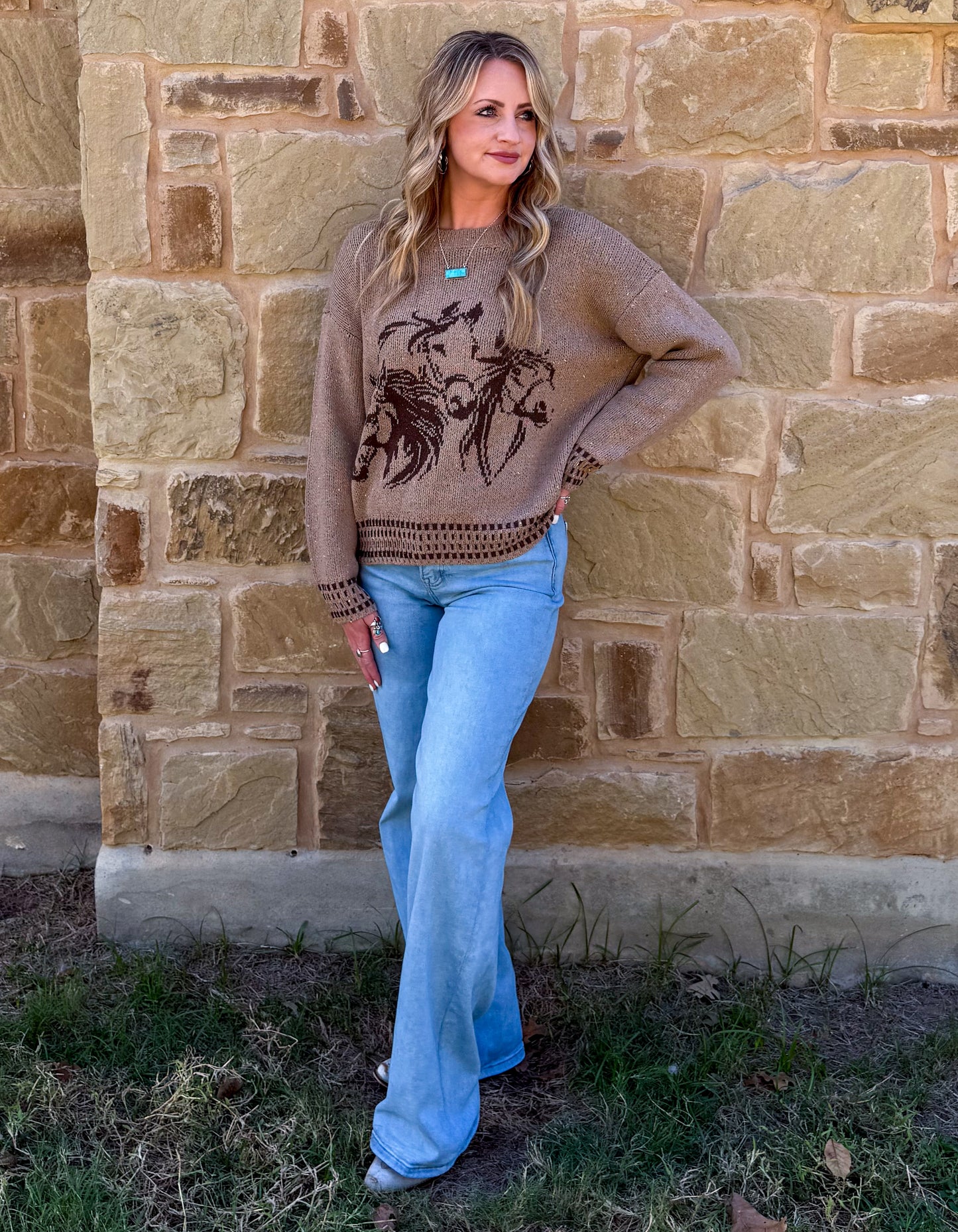 Wind River Horses Sweater *Tan