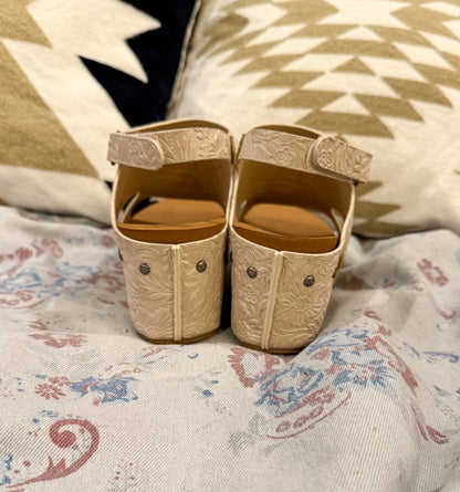 Wally Wedges *Cream