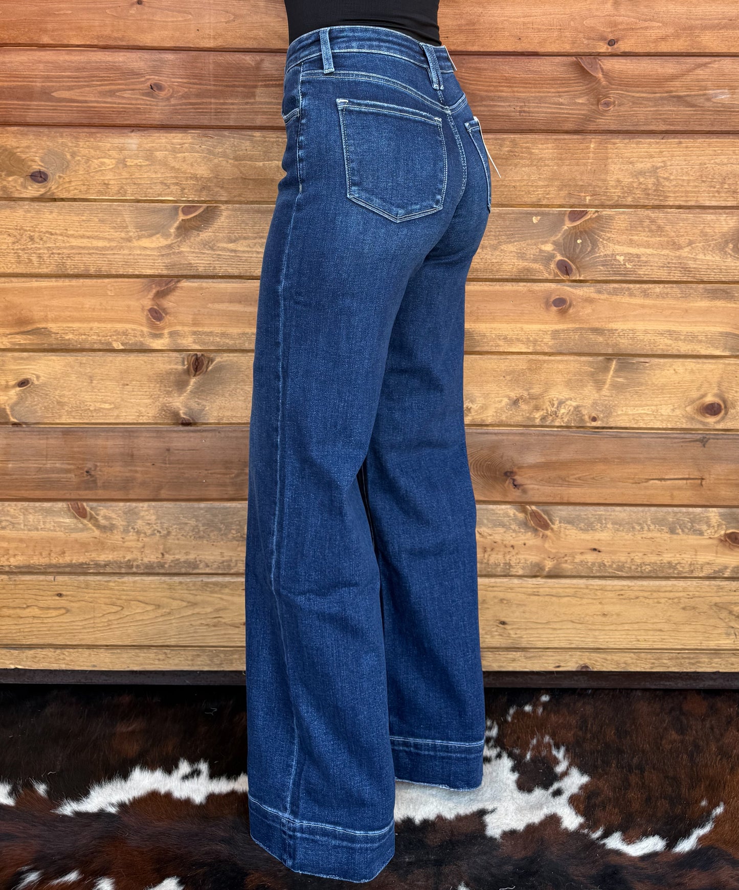 The Krista Vervet Jeans