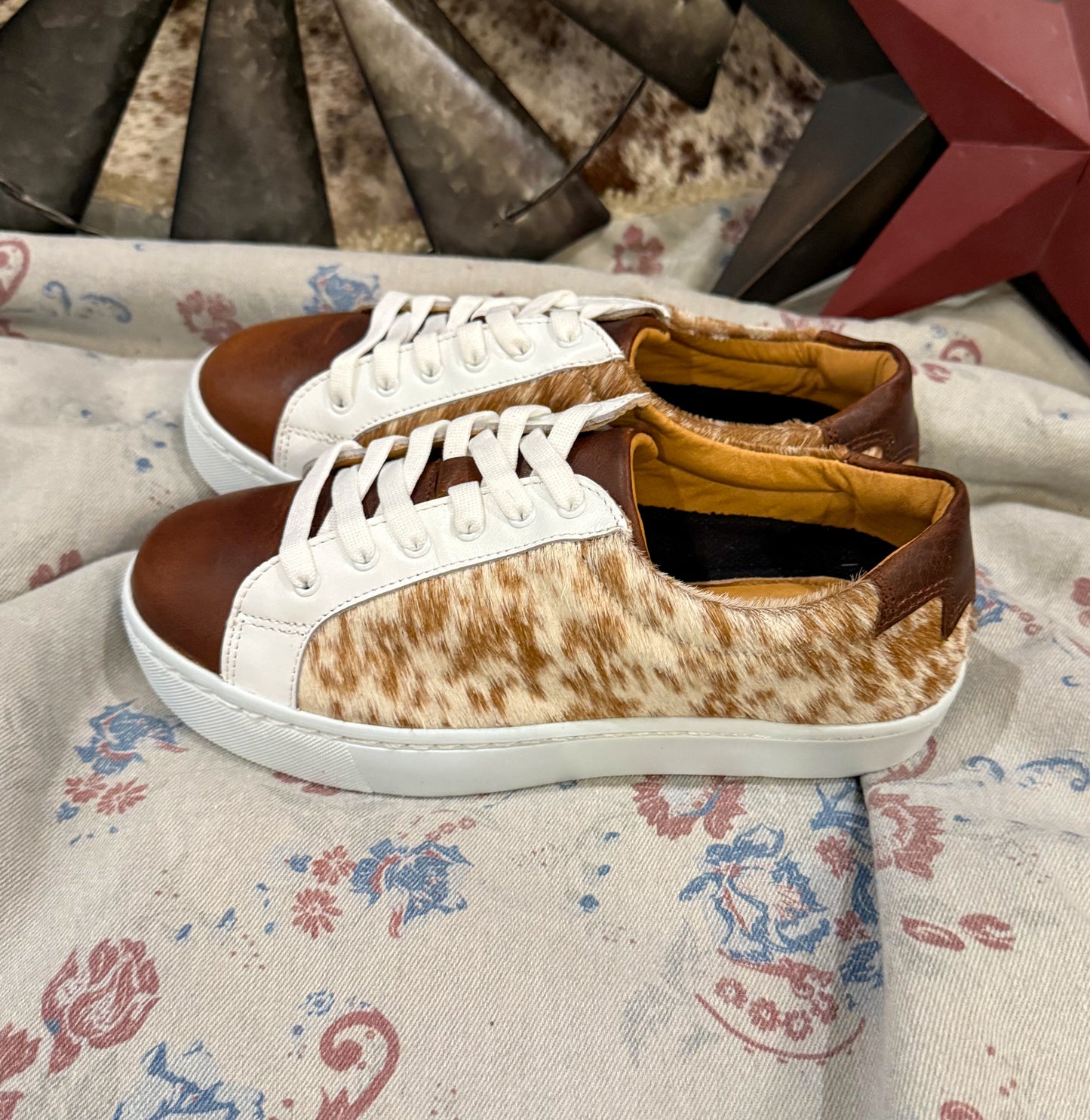 Sheridan Cowhide Tennis Shoes