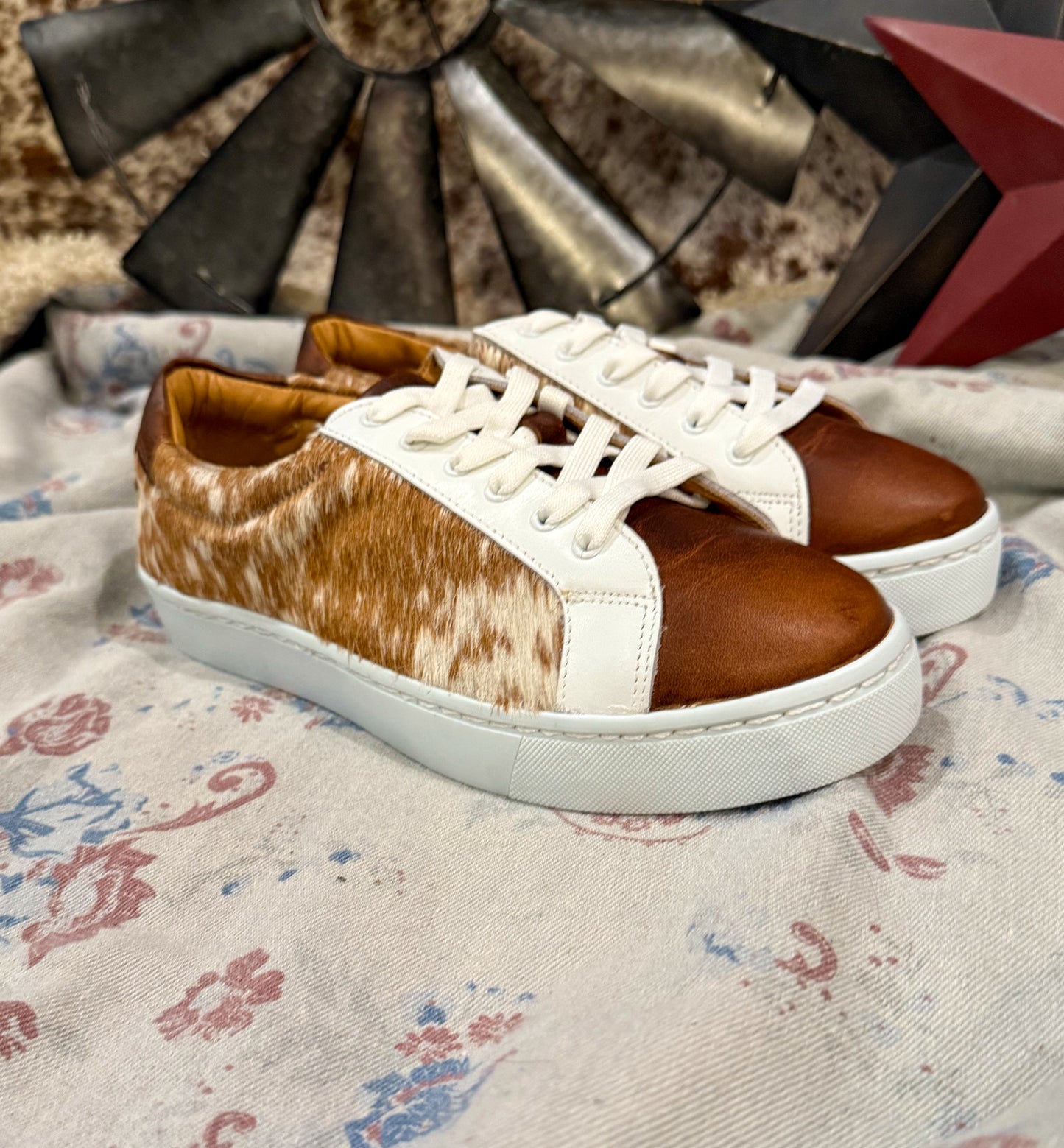 Sheridan Cowhide Tennis Shoes